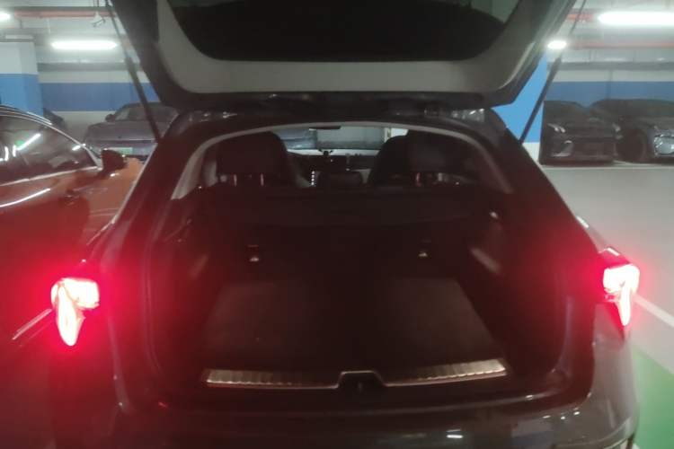 Used Lynk & Co 02 New Energy 2019 1.5T PHEV Pro Trunk