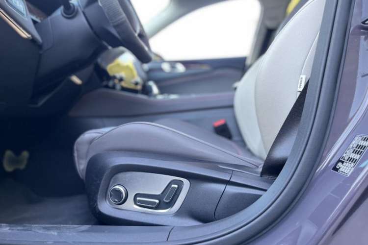 Used Lynk & Co 02 New Energy 2019 1.5T PHEV Pro Interior 3