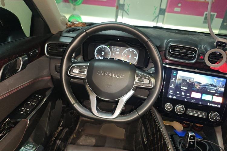 Used Lynk & Co 02 New Energy 2019 1.5T PHEV Pro Steering Wheel
