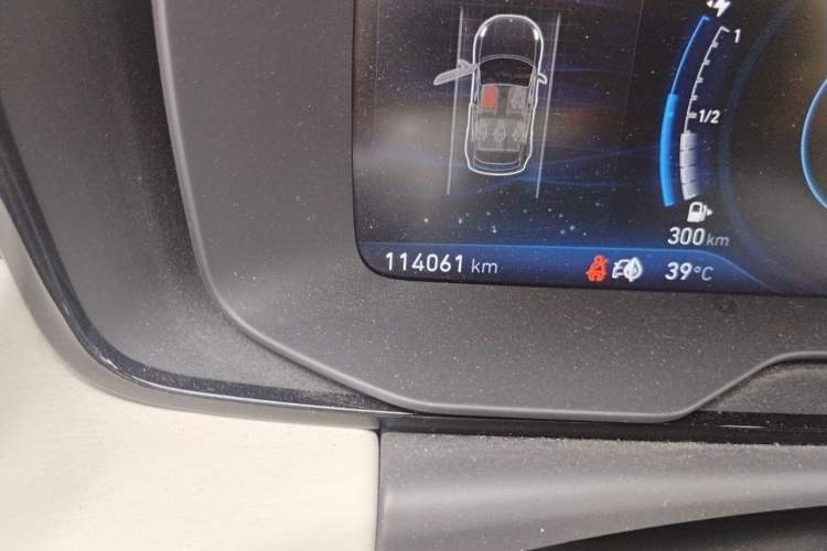 Used Lynk & Co 02 New Energy 2019 1.5T PHEV Pro Odometer Close Up