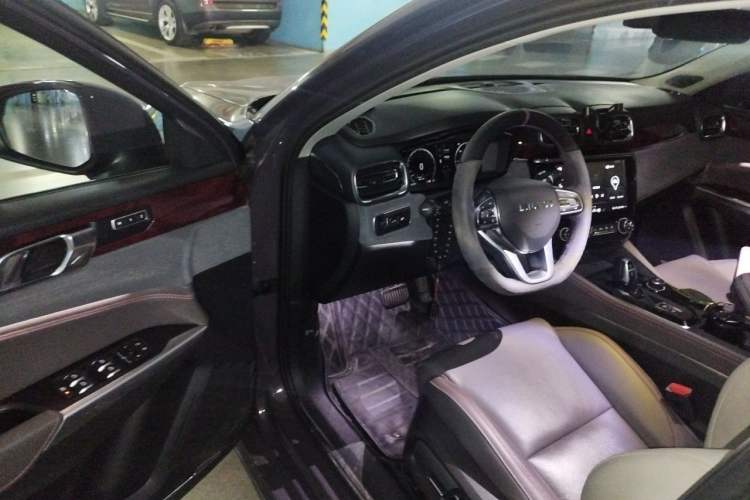 Used Lynk & Co 02 New Energy 2020 1.5T PHEV Plus Driver Seat