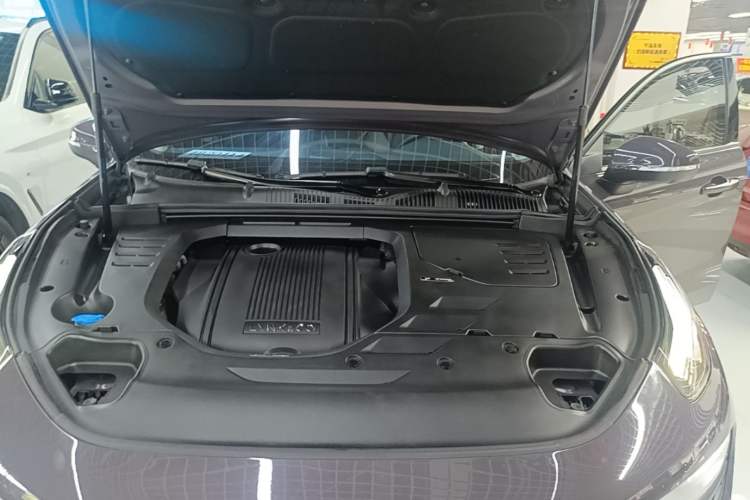 Used Lynk & Co 02 New Energy 2021 1.5T PHEV Pro Engine Bay