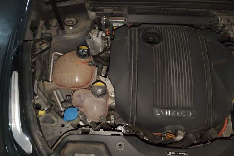 Used Lynk & Co 02 New Energy 2021 1.5T PHEV Plus Engine Bay Right