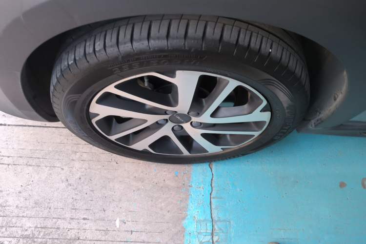 Used Lynk & Co 02 New Energy 2021 1.5T PHEV Pro Exterior 3