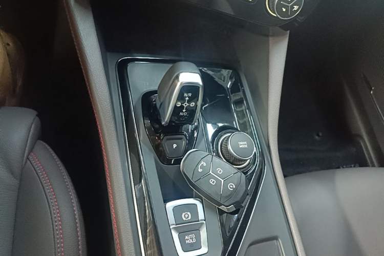 Used Lynk & Co 02 New Energy 2021 1.5T PHEV Pro Gear Lever