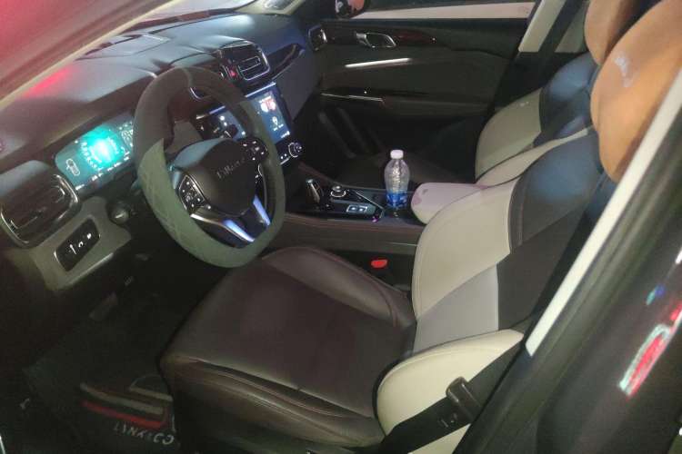 Used Lynk & Co 02 New Energy 2021 1.5T PHEV Pro Left Front Seat