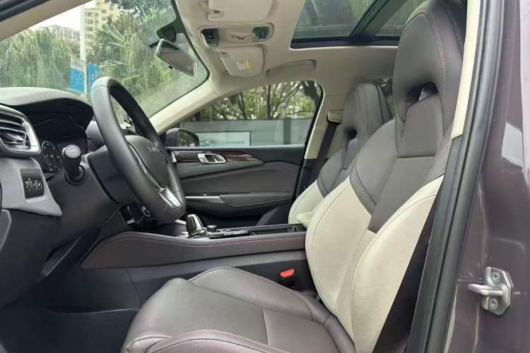 Used Lynk & Co 02 New Energy 2021 1.5T PHEV Plus Left Front Seat