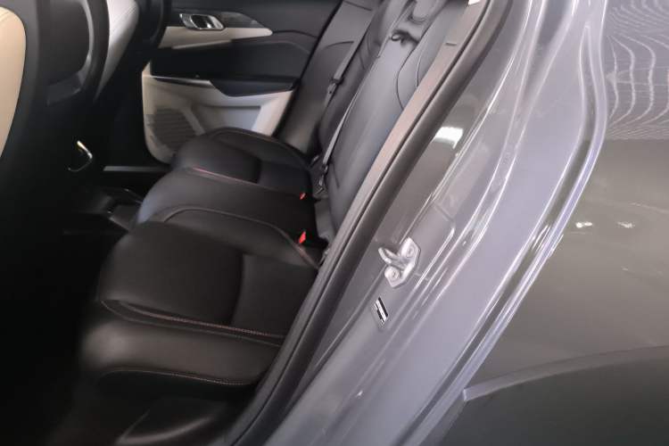 Used Lynk & Co 02 New Energy 2021 1.5T PHEV Pro Left Rear Seat