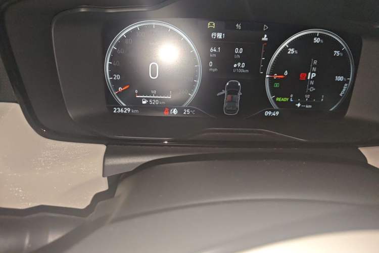 Used Lynk & Co 02 New Energy 2021 1.5T PHEV Plus Odometer Close Up