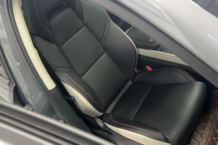 Used Lynk & Co 02 New Energy 2021 1.5T PHEV Pro Right Front Seat
