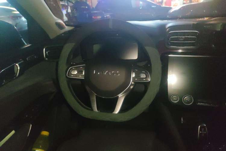Used Lynk & Co 02 New Energy 2021 1.5T PHEV Pro Steering Wheel