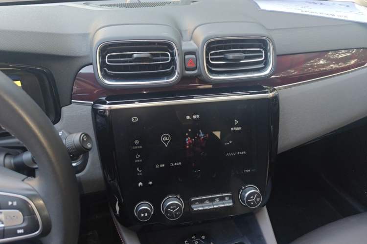 Used Lynk & Co 02 New Energy 2021 1.5T PHEV Pro Audio And AC Panel