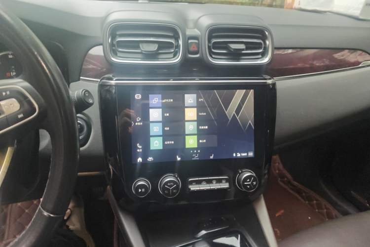 Used Lynk & Co 02 New Energy 2021 1.5T PHEV Pro Audio And AC Panel
