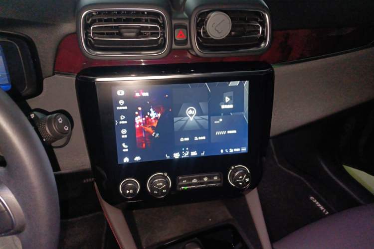 Used Lynk & Co 02 New Energy 2021 1.5T PHEV Pro Audio And AC Panel