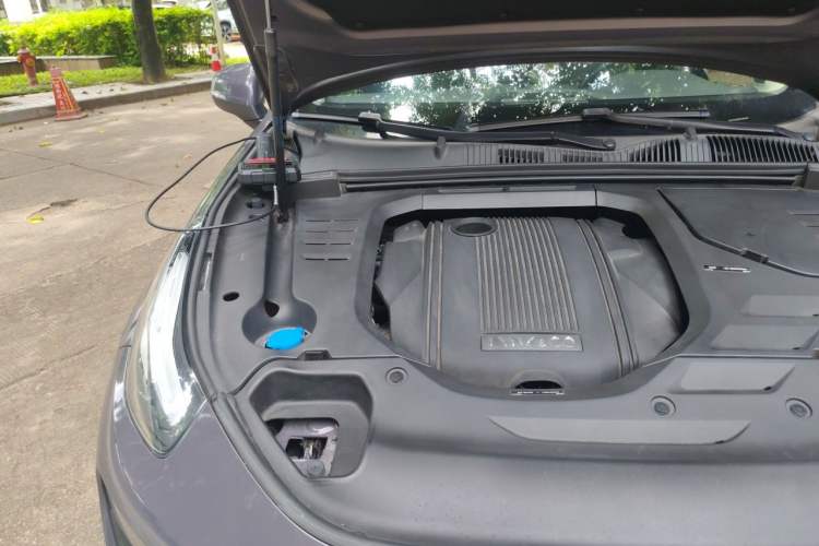 Used Lynk & Co 02 New Energy 2021 1.5T PHEV Pro Engine Bay Right