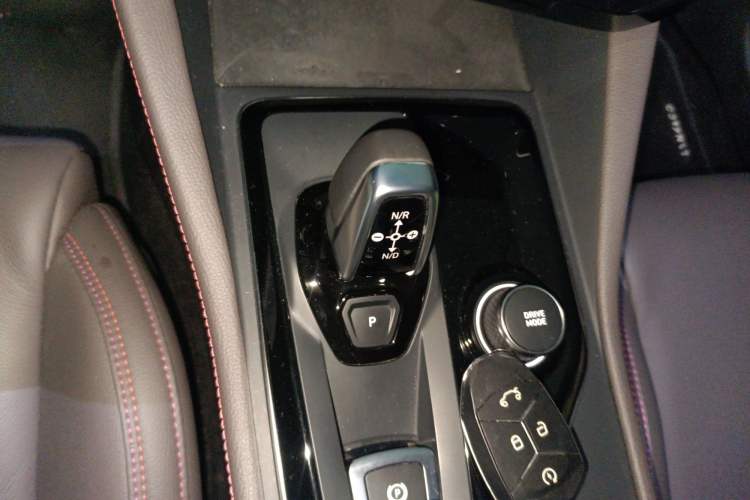 Used Lynk & Co 02 New Energy 2021 1.5T PHEV Pro Gear Lever