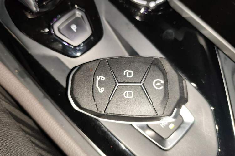 Used Lynk & Co 02 New Energy 2021 1.5T PHEV Pro Interior 1