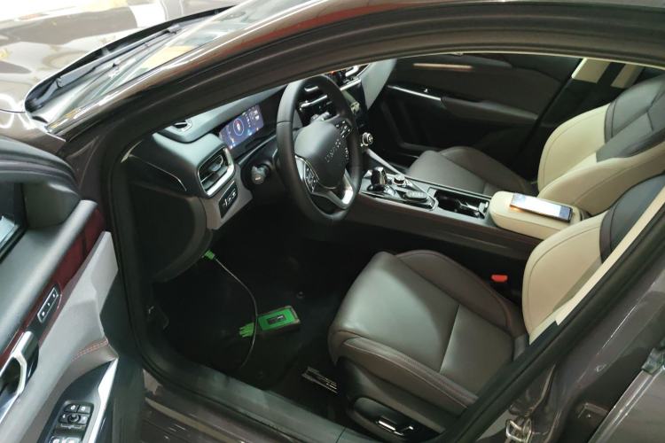 Used Lynk & Co 02 New Energy 2021 1.5T PHEV Pro Interior 3