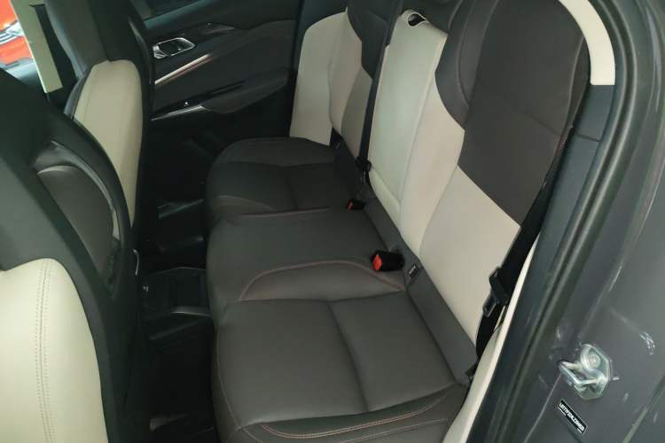 Used Lynk & Co 02 New Energy 2021 1.5T PHEV Pro Interior 4