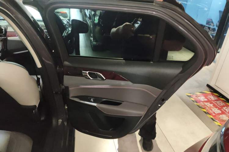 Used Lynk & Co 02 New Energy 2021 1.5T PHEV Pro Interior 6