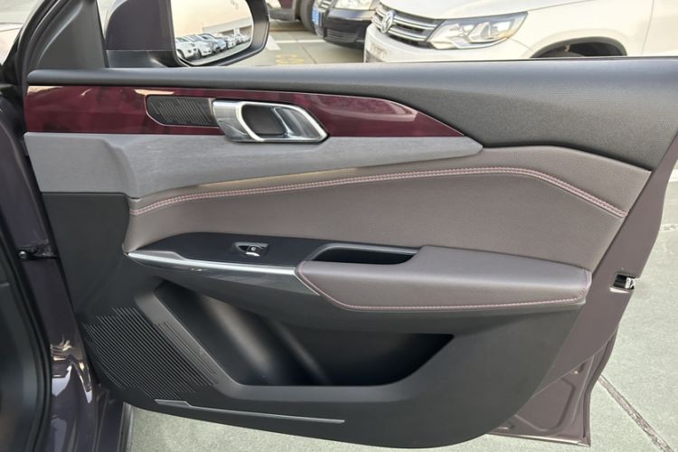 Used Lynk & Co 02 New Energy 2021 1.5T PHEV Pro Interior 8
