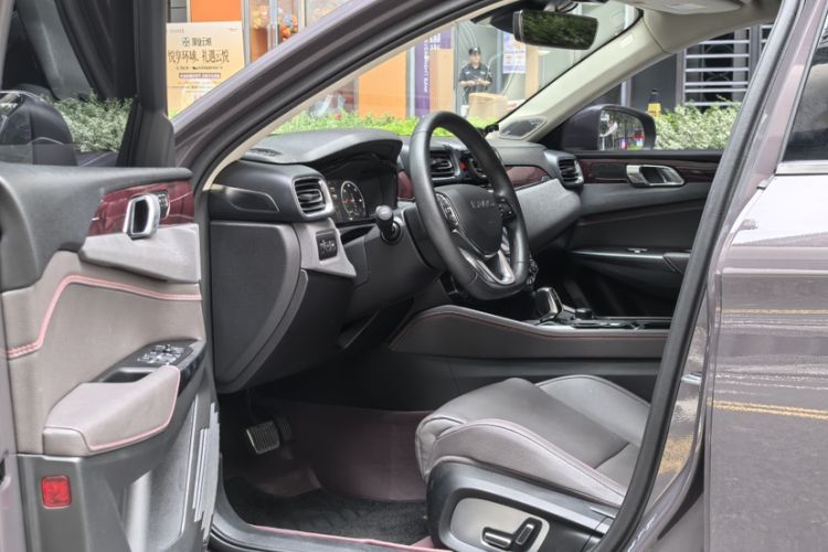 Used Lynk & Co 02 New Energy 2021 1.5T PHEV Plus Interior 8