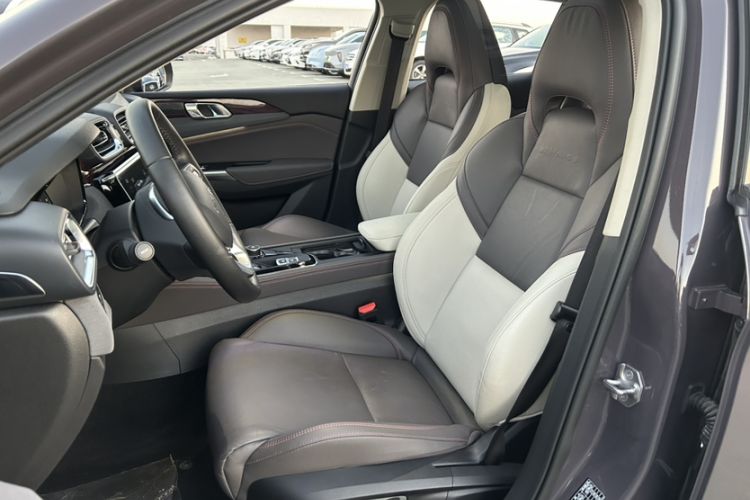 Used Lynk & Co 02 New Energy 2021 1.5T PHEV Pro Left Front Seat