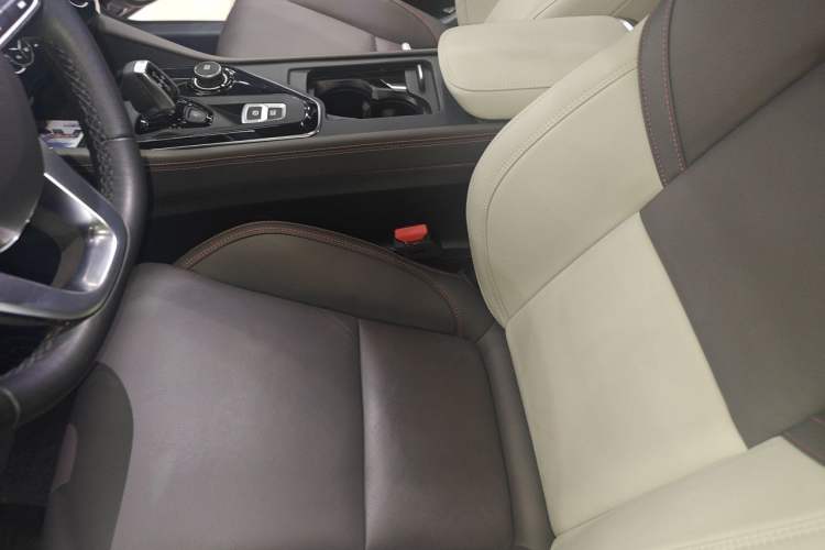 Used Lynk & Co 02 New Energy 2021 1.5T PHEV Pro Left Front Seat