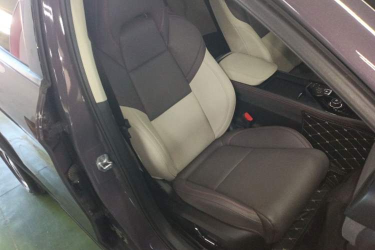 Used Lynk & Co 02 New Energy 2021 1.5T PHEV Pro Right Front Seat