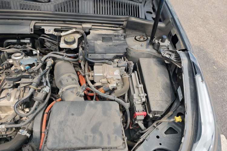 Used Lynk & Co 02 New Energy 2021 1.5T PHEV Pro Engine Bay Left