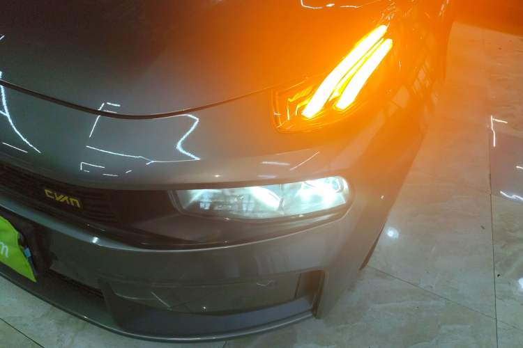 Used Lynk & Co 03 2021 2.0TD Automatic Trendy Champion Edition Left Front Headlight