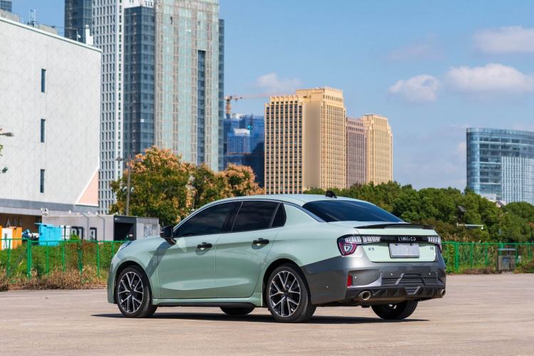 Used Lynk & Co 03 2021 2.0TD Automatic Trendy Champion Edition Exterior 8
