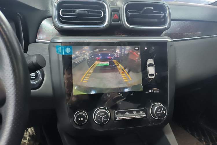 Used Lynk & Co 03 2018 1.5TD DCT Sport Edition China V Standard Audio And AC Panel