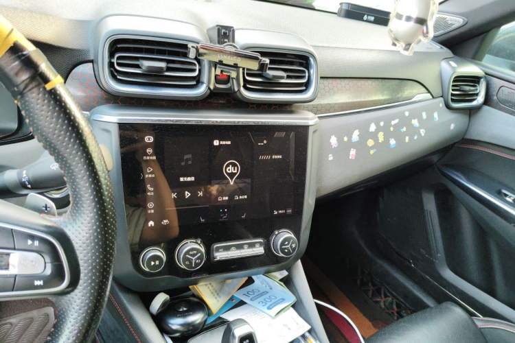 Used Lynk & Co 03 2018 1.5TD DCT JingPro Edition China V Standard Audio And AC Panel