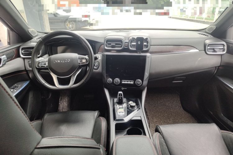 Used Lynk & Co 03 2018 1.5TD DCT JingPro Edition China V Standard Center Console