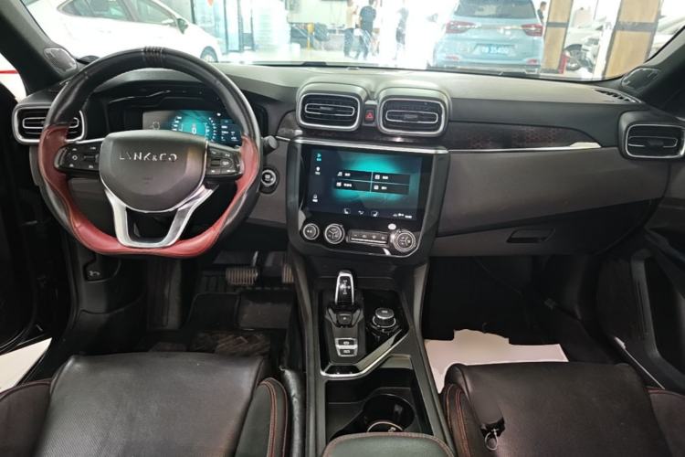 Used Lynk & Co 03 2018 1.5TD DCT Sport Edition China V Standard Center Console