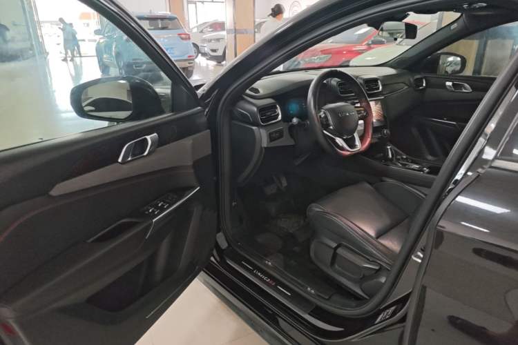Used Lynk & Co 03 2018 1.5TD DCT Sport Edition China V Standard Driver Seat