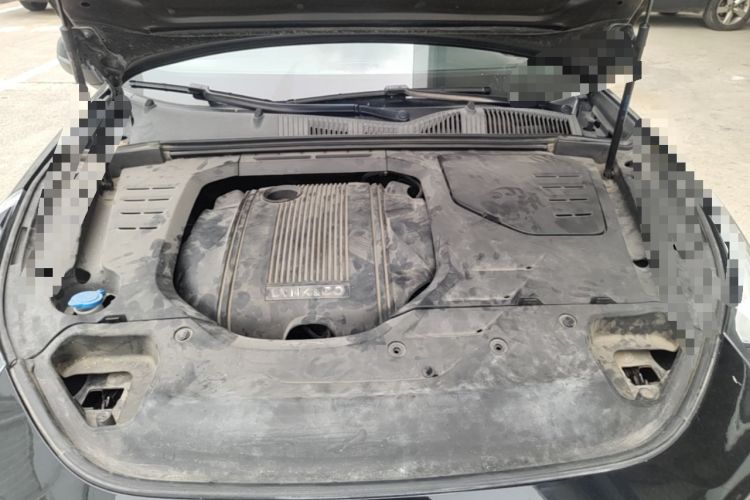 Used Lynk & Co 03 2018 1.5TD DCT JingPro Edition China V Standard Engine Bay