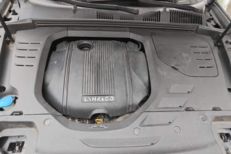 Used Lynk & Co 03 2018 1.5TD DCT JingPro Edition China V Standard Engine Bay
