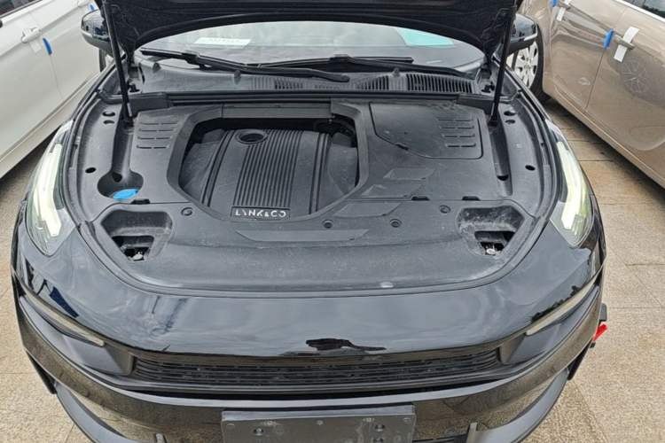 Used Lynk & Co 03 2018 1.5TD DCT JingPro Edition China V Standard Engine Bay