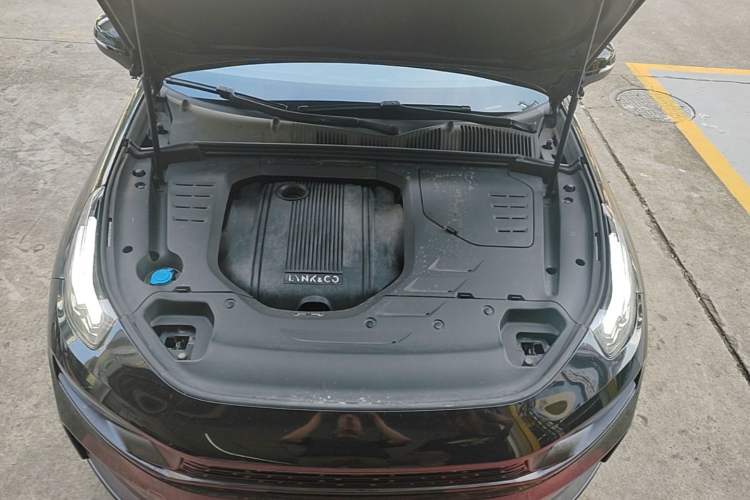 Used Lynk & Co 03 2018 1.5TD DCT JingPro Edition China V Standard Engine Bay