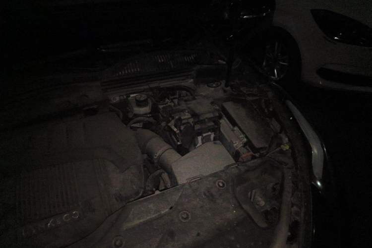 Used Lynk & Co 03 2018 1.5TD DCT JingPro Edition China V Standard Engine Bay Left