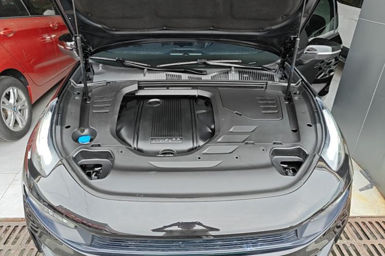 Used Lynk & Co 03 2018 1.5TD DCT JingPro Edition China V Standard Engine Bay