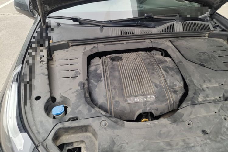 Used Lynk & Co 03 2018 1.5TD DCT JingPro Edition China V Standard Engine Bay Right
