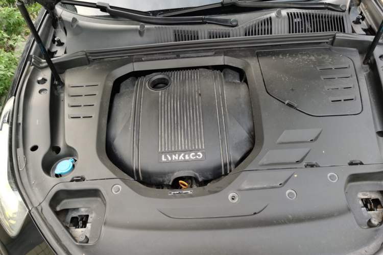 Used Lynk & Co 03 2018 1.5TD DCT Sport Edition China V Standard Engine Bay Right