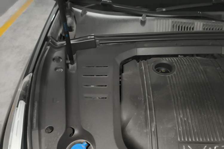 Used Lynk & Co 03 2018 1.5TD DCT Sport Edition China V Standard Engine Bay Right