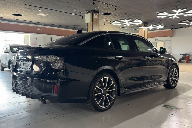 Used Lynk & Co 03 2018 1.5TD DCT Sport Edition China V Standard Exterior 4