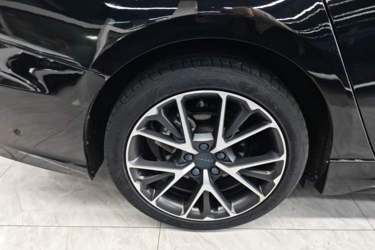 Used Lynk & Co 03 2018 1.5TD DCT JingPro Edition China V Standard Exterior 5