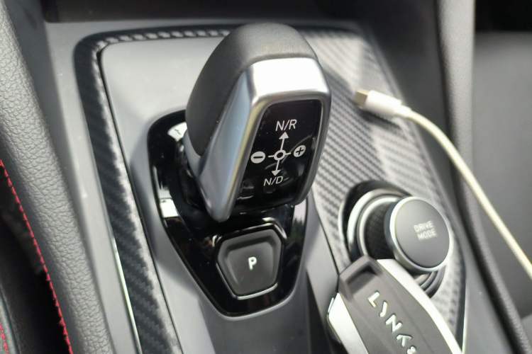 Used Lynk & Co 03 2018 1.5TD DCT Sport Edition China V Standard Gear Lever