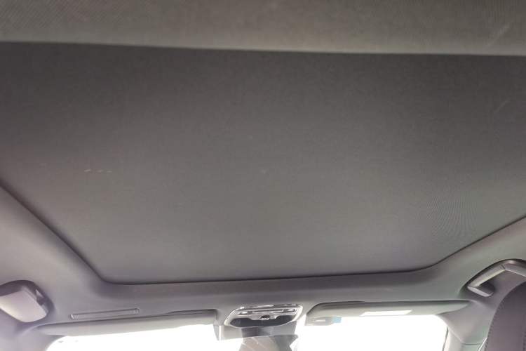 Used Lynk & Co 03 2018 1.5TD DCT JingPro Edition China V Standard Headliner